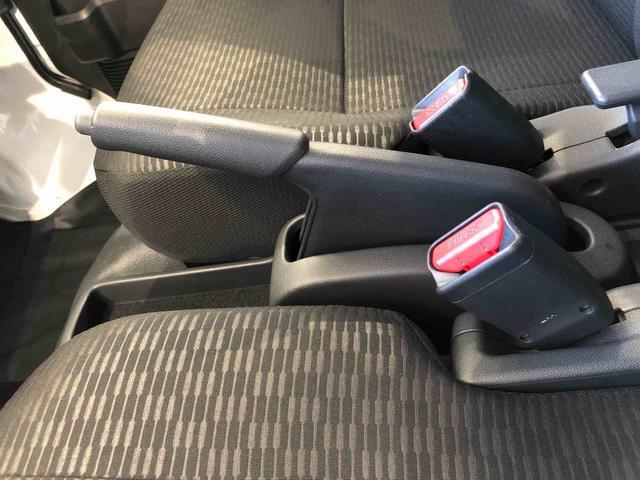 ハイゼットカーゴＤＸ４ＷＤ　ＡＭ／ＦＭラジオ　　マニュアルエアコン　パワーステアリング　パワードアロック　キーレスエントリー　衝突被害軽減システム　横滑り防止機能　アイドリングストップ　オートライト　ＡＢＳ（長野県）の中古車