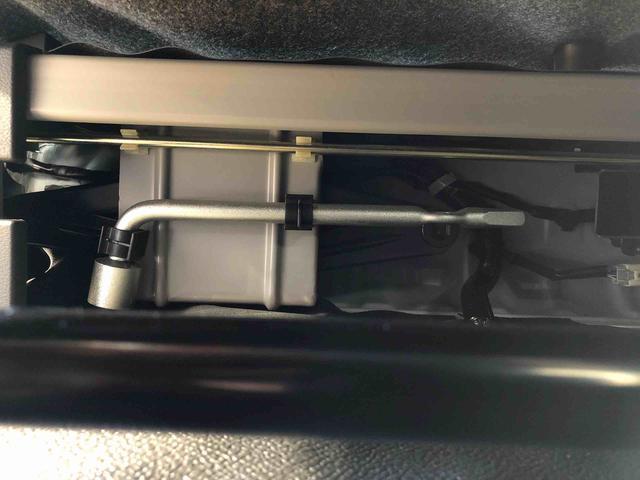ハイゼットカーゴＤＸ４ＷＤ　ＡＭ／ＦＭラジオ　　マニュアルエアコン　パワーステアリング　パワードアロック　キーレスエントリー　衝突被害軽減システム　横滑り防止機能　アイドリングストップ　オートライト　ＡＢＳ（長野県）の中古車