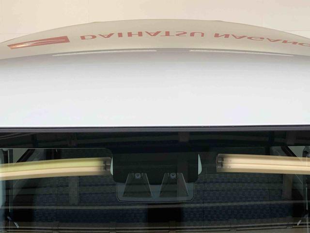ハイゼットカーゴＤＸ４ＷＤ　ＡＭ／ＦＭラジオ　　マニュアルエアコン　パワーステアリング　パワードアロック　キーレスエントリー　衝突被害軽減システム　横滑り防止機能　アイドリングストップ　オートライト　ＡＢＳ（長野県）の中古車