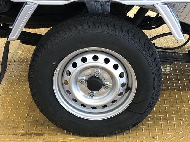 ハイゼットトラックスタンダード 農用スペシャル4WD マニュアルエアコン パワステ オートライト 作業灯 リヤ4枚リーフスプリング スーパーデフロック ラジオデッキ 衝突被害軽減システム 横滑り防止機能 アイドリングストップ ABS(長野県)の中古車