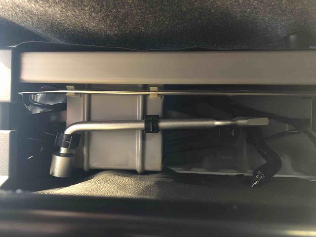 ハイゼットカーゴＤＸ４ＷＤ　ＡＭ／ＦＭラジオ　　マニュアルエアコン　パワーステアリング　パワードアロック　キーレスエントリー　衝突被害軽減システム　横滑り防止機能　アイドリングストップ　オートライト　ＡＢＳ（長野県）の中古車
