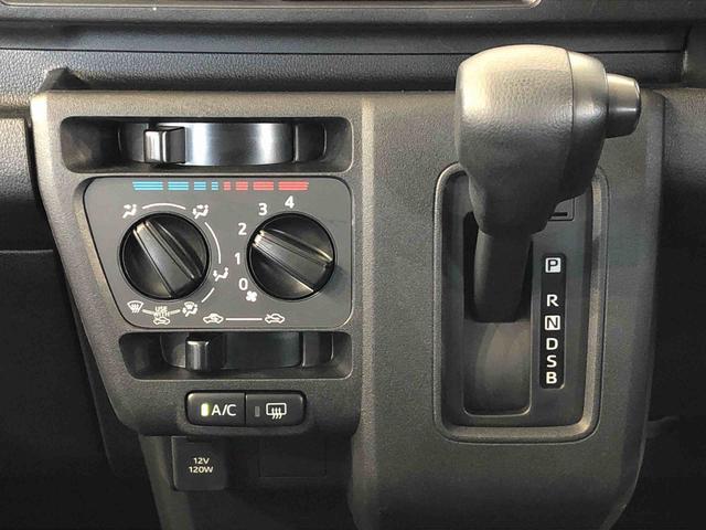 ハイゼットカーゴＤＸ４ＷＤ　ＡＭ／ＦＭラジオ　　マニュアルエアコン　パワーステアリング　パワードアロック　キーレスエントリー　衝突被害軽減システム　横滑り防止機能　アイドリングストップ　オートライト　ＡＢＳ（長野県）の中古車