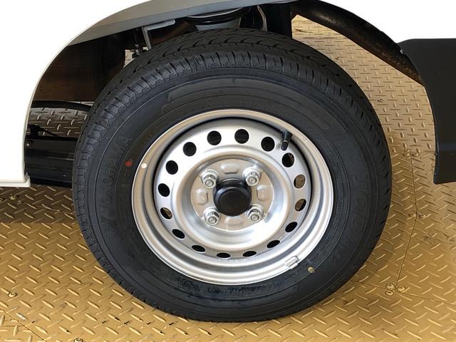 ハイゼットカーゴＤＸ４ＷＤ　ＡＭ／ＦＭラジオ　　マニュアルエアコン　パワーステアリング　パワードアロック　キーレスエントリー　衝突被害軽減システム　横滑り防止機能　アイドリングストップ　オートライト　ＡＢＳ（長野県）の中古車