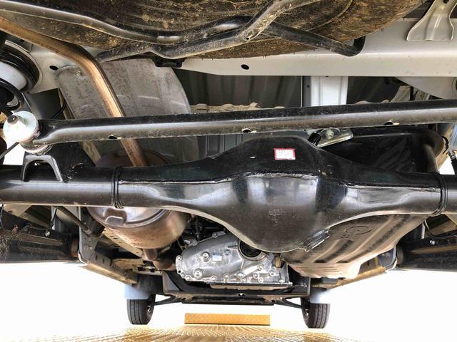 ハイゼットカーゴＤＸ４ＷＤ　ＡＭ／ＦＭラジオ　　マニュアルエアコン　パワーステアリング　パワードアロック　キーレスエントリー　衝突被害軽減システム　横滑り防止機能　アイドリングストップ　オートライト　ＡＢＳ（長野県）の中古車