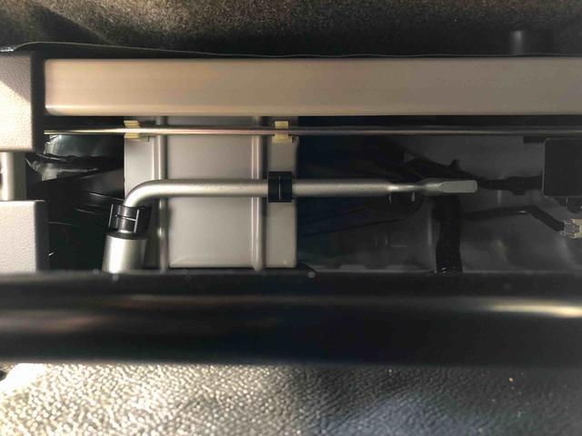ハイゼットカーゴＤＸ４ＷＤ　ＡＭ／ＦＭラジオ　　マニュアルエアコン　パワーステアリング　パワードアロック　キーレスエントリー　衝突被害軽減システム　横滑り防止機能　アイドリングストップ　オートライト　ＡＢＳ（長野県）の中古車