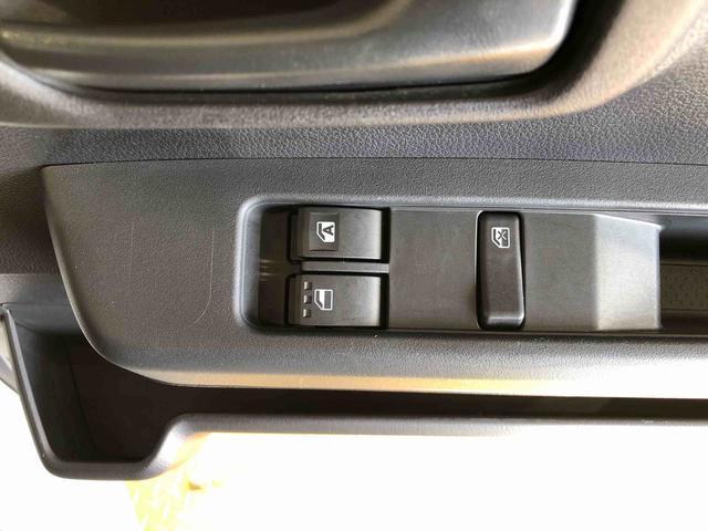 ハイゼットカーゴＤＸ４ＷＤ　ＡＭ／ＦＭラジオ　　マニュアルエアコン　パワーステアリング　パワードアロック　キーレスエントリー　衝突被害軽減システム　横滑り防止機能　アイドリングストップ　オートライト　ＡＢＳ（長野県）の中古車