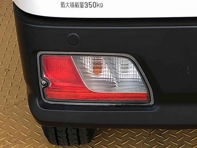 ハイゼットカーゴＤＸ４ＷＤ　ＡＭ／ＦＭラジオ　　マニュアルエアコン　パワーステアリング　パワードアロック　キーレスエントリー　衝突被害軽減システム　横滑り防止機能　アイドリングストップ　オートライト　ＡＢＳ（長野県）の中古車