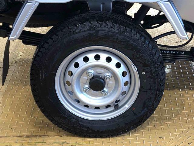 ハイゼットトラックスタンダード 農用スペシャル4WD マニュアルエアコン パワステ オートライト 作業灯 リヤ4枚リーフスプリング スーパーデフロック ラジオデッキ 衝突被害軽減システム 横滑り防止機能 アイドリングストップ ABS(長野県)の中古車
