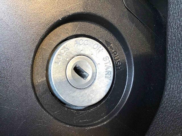 ハイゼットカーゴDX4WD AM/FMラジオ マニュアルエアコン パワーステアリング パワードアロック キーレスエントリー 衝突被害軽減システム 横滑り防止機能 アイドリングストップ オートライト ABS(長野県)の中古車