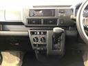 ４ＷＤ　ＡＭ／ＦＭラジオ　　マニュアルエアコン　パワーステアリング　パワードアロック　キーレスエントリー　衝突被害軽減システム　横滑り防止機能　アイドリングストップ　オートライト　ＡＢＳ（長野県）の中古車