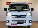 ４ＷＤ　プッシュスタートエンジン　キーフリーシステム　電動格納ドアミラー　エアコン　パワステ　ＬＥＤヘッドランプ　衝突被害軽減システム　横滑り防止機能　アイドリングストップ　ＡＢＳ（長野県）の中古車