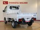 ４ＷＤ　マニュアルエアコン　パワステ　オートライト　作業灯　リヤ４枚リーフスプリング　スーパーデフロック　ラジオデッキ　衝突被害軽減システム　横滑り防止機能　アイドリングストップ　ＡＢＳ（長野県）の中古車
