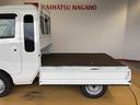 ４ＷＤ　プッシュスタートエンジン　キーフリーシステム　電動格納ドアミラー　エアコン　パワステ　ＬＥＤヘッドランプ　衝突被害軽減システム　横滑り防止機能　アイドリングストップ　ＡＢＳ（長野県）の中古車