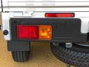 ４ＷＤ　マニュアルエアコン　パワステ　タイミングチェーン　ラジオデッキ　手動ドアミラー　手動ウィンドウ　横滑り防止機能　アイドリングストップ　ＡＢＳ（長野県）の中古車