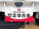 ４ＷＤ　マニュアルエアコン　パワステ　オートライト　作業灯　リヤ４枚リーフスプリング　スーパーデフロック　ラジオデッキ　衝突被害軽減システム　横滑り防止機能　アイドリングストップ　ＡＢＳ（長野県）の中古車