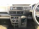 ４ＷＤ　ＡＭ／ＦＭラジオ　　マニュアルエアコン　パワーステアリング　パワードアロック　キーレスエントリー　衝突被害軽減システム　横滑り防止機能　アイドリングストップ　オートライト　ＡＢＳ（長野県）の中古車
