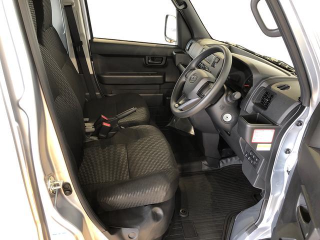 ハイゼットカーゴＤＸ４ＷＤ　ＡＭ／ＦＭラジオ　　マニュアルエアコン　パワーステアリング　パワードアロック　キーレスエントリー　衝突被害軽減システム　横滑り防止機能　アイドリングストップ　オートライト　ＡＢＳ（長野県）の中古車