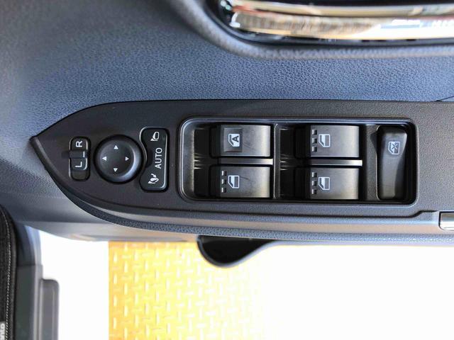 タントカスタムＲＳ４ＷＤ　ターボ　シートヒーター　両側電動スライドドア　アイドリングストップ　プッシュスタート　スマートキー　衝突被害軽減システム　横滑り防止機能　オートライト　オートエアコン　ＡＢＳ（長野県）の中古車