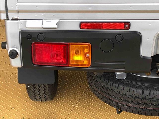 ハイゼットトラックスタンダード４ＷＤ　マニュアルエアコン　パワステ　タイミングチェーン　ラジオデッキ　手動ドアミラー　手動ウィンドウ　衝突被害軽減システム　横滑り防止機能　アイドリングストップ　ＡＢＳ（長野県）の中古車