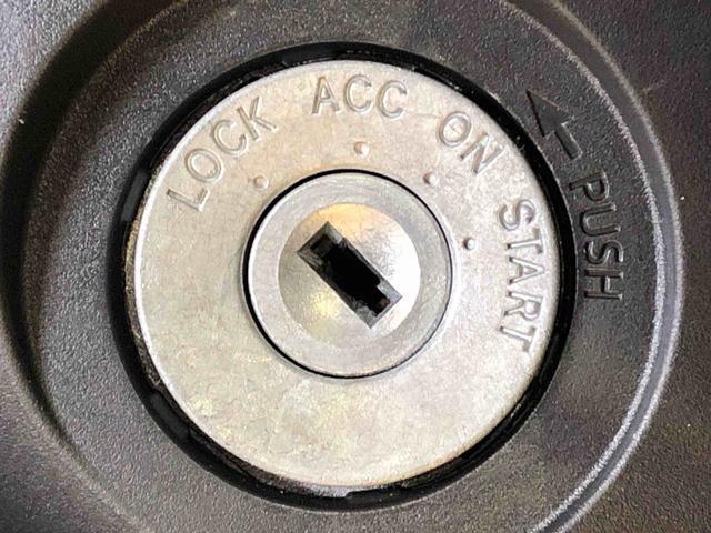 ハイゼットトラックスタンダード４ＷＤ　マニュアルエアコン　パワステ　タイミングチェーン　ラジオデッキ　手動ドアミラー　手動ウィンドウ　衝突被害軽減システム　横滑り防止機能　アイドリングストップ　ＡＢＳ（長野県）の中古車