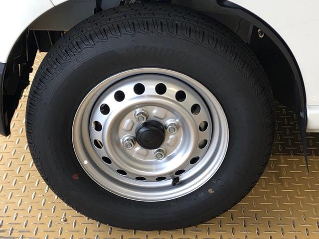 ハイゼットカーゴＤＸ４ＷＤ　ＡＭ／ＦＭラジオ　　マニュアルエアコン　パワーステアリング　パワードアロック　キーレスエントリー　衝突被害軽減システム　横滑り防止機能　アイドリングストップ　オートライト　ＡＢＳ（長野県）の中古車