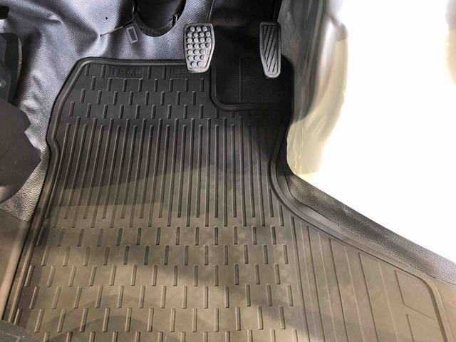 ハイゼットカーゴＤＸ４ＷＤ　ＡＭ／ＦＭラジオ　　マニュアルエアコン　パワーステアリング　パワードアロック　キーレスエントリー　衝突被害軽減システム　横滑り防止機能　アイドリングストップ　オートライト　ＡＢＳ（長野県）の中古車