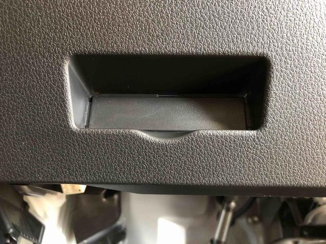 ハイゼットカーゴＤＸ４ＷＤ　ＡＭ／ＦＭラジオ　　マニュアルエアコン　パワーステアリング　パワードアロック　キーレスエントリー　衝突被害軽減システム　横滑り防止機能　アイドリングストップ　オートライト　ＡＢＳ（長野県）の中古車