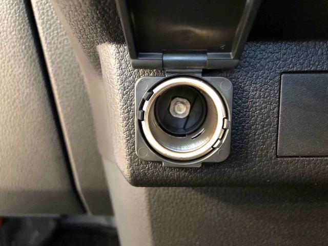 ハイゼットカーゴＤＸ４ＷＤ　ＡＭ／ＦＭラジオ　　マニュアルエアコン　パワーステアリング　パワードアロック　キーレスエントリー　衝突被害軽減システム　横滑り防止機能　アイドリングストップ　オートライト　ＡＢＳ（長野県）の中古車