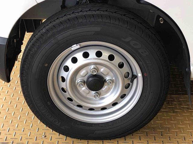ハイゼットカーゴＤＸ４ＷＤ　ＡＭ／ＦＭラジオ　　マニュアルエアコン　パワーステアリング　パワードアロック　キーレスエントリー　衝突被害軽減システム　横滑り防止機能　アイドリングストップ　オートライト　ＡＢＳ（長野県）の中古車