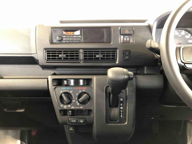 ハイゼットカーゴＤＸ４ＷＤ　ＡＭ／ＦＭラジオ　　マニュアルエアコン　パワーステアリング　パワードアロック　キーレスエントリー　衝突被害軽減システム　横滑り防止機能　アイドリングストップ　オートライト　ＡＢＳ（長野県）の中古車