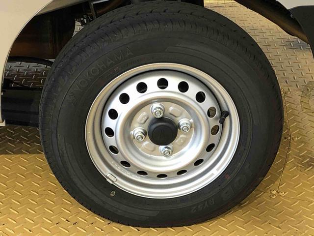 ハイゼットカーゴＤＸ４ＷＤ　ＡＭ／ＦＭラジオ　　マニュアルエアコン　パワーステアリング　パワードアロック　キーレスエントリー　衝突被害軽減システム　横滑り防止機能　アイドリングストップ　オートライト　ＡＢＳ（長野県）の中古車