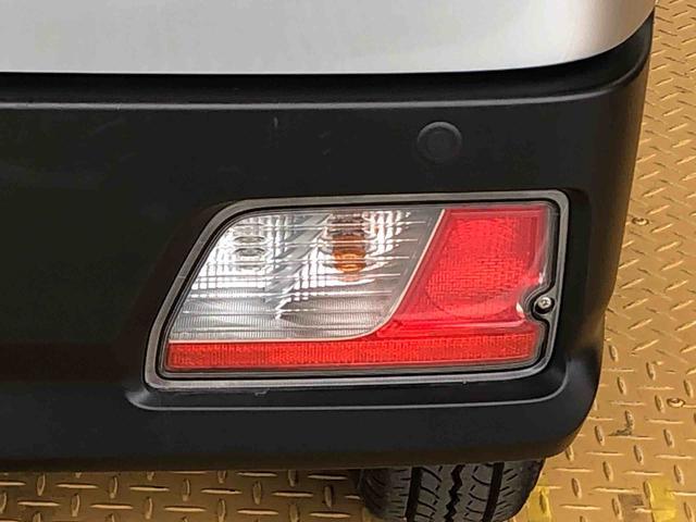 ハイゼットカーゴＤＸ４ＷＤ　ＡＭ／ＦＭラジオ　　マニュアルエアコン　パワーステアリング　パワードアロック　キーレスエントリー　衝突被害軽減システム　横滑り防止機能　アイドリングストップ　オートライト　ＡＢＳ（長野県）の中古車