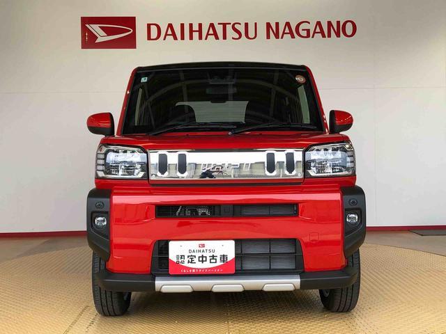 タフトＧターボ　クロムベンチャー４ＷＤ　ターボ　スカイルーフ　　プッシュスタート　スマートキー　オートライト　オートエアコン　電動パーキングブレーキ　衝突被害軽減システム　横滑り防止機能　アイドリングストップ　シートヒーター　ＡＢＳ（長野県）の中古車