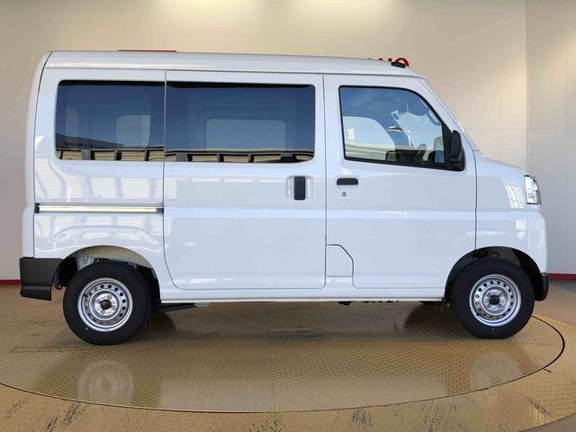 ハイゼットカーゴＤＸ４ＷＤ　ＡＭ／ＦＭラジオ　　マニュアルエアコン　パワーステアリング　パワードアロック　キーレスエントリー　衝突被害軽減システム　横滑り防止機能　アイドリングストップ　オートライト　ＡＢＳ（長野県）の中古車