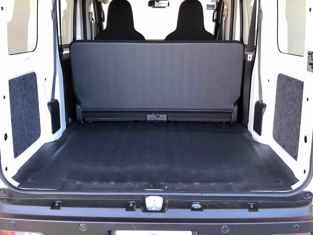 ハイゼットカーゴＤＸ４ＷＤ　ＡＭ／ＦＭラジオ　　マニュアルエアコン　パワーステアリング　パワードアロック　キーレスエントリー　衝突被害軽減システム　横滑り防止機能　アイドリングストップ　オートライト　ＡＢＳ（長野県）の中古車