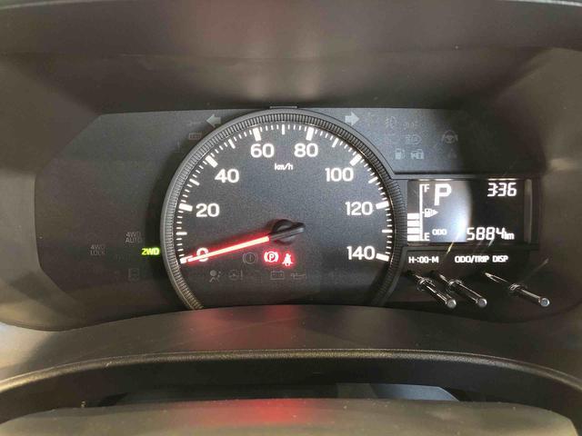 ハイゼットカーゴＤＸ４ＷＤ　ＡＭ／ＦＭラジオ　　マニュアルエアコン　パワーステアリング　パワードアロック　キーレスエントリー　衝突被害軽減システム　横滑り防止機能　アイドリングストップ　オートライト　ＡＢＳ（長野県）の中古車