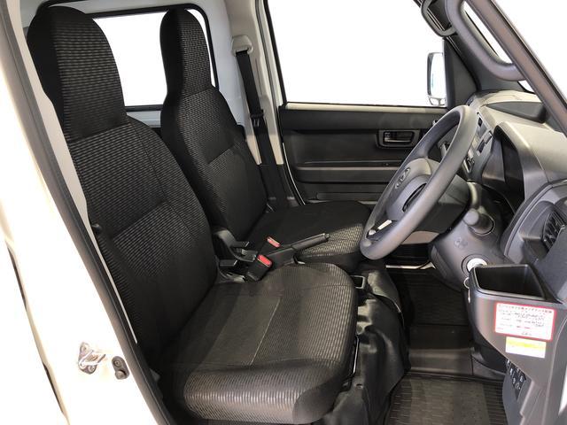 ハイゼットカーゴＤＸ４ＷＤ　ＡＭ／ＦＭラジオ　　マニュアルエアコン　パワーステアリング　パワードアロック　キーレスエントリー　衝突被害軽減システム　横滑り防止機能　アイドリングストップ　オートライト　ＡＢＳ（長野県）の中古車