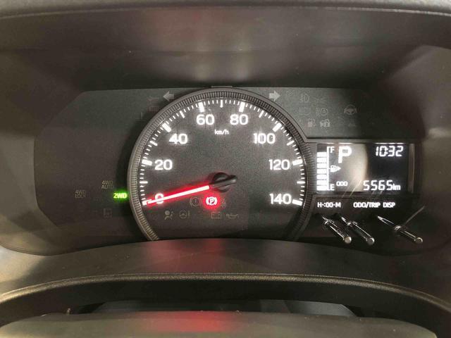 ハイゼットカーゴＤＸ４ＷＤ　ＡＭ／ＦＭラジオ　　マニュアルエアコン　パワーステアリング　パワードアロック　キーレスエントリー　衝突被害軽減システム　横滑り防止機能　アイドリングストップ　オートライト　ＡＢＳ（長野県）の中古車