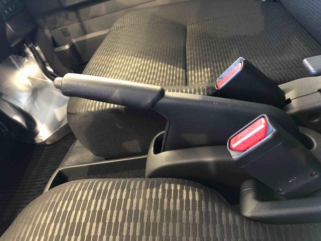 ハイゼットカーゴＤＸ４ＷＤ　ＡＭ／ＦＭラジオ　　マニュアルエアコン　パワーステアリング　パワードアロック　キーレスエントリー　衝突被害軽減システム　横滑り防止機能　アイドリングストップ　オートライト　ＡＢＳ（長野県）の中古車