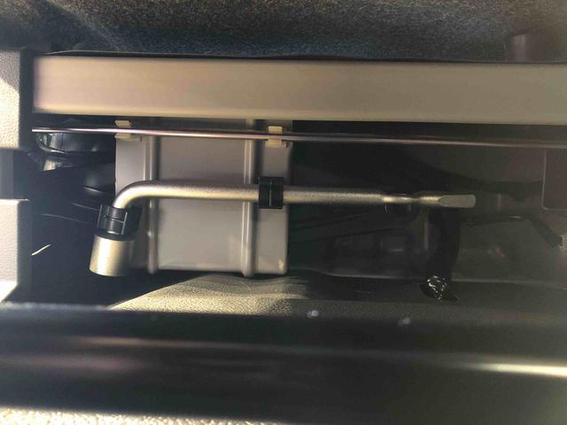 ハイゼットカーゴＤＸ４ＷＤ　ＡＭ／ＦＭラジオ　　マニュアルエアコン　パワーステアリング　パワードアロック　キーレスエントリー　衝突被害軽減システム　横滑り防止機能　アイドリングストップ　オートライト　ＡＢＳ（長野県）の中古車