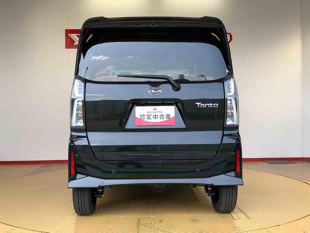 タントカスタムＲＳ４ＷＤ　ターボ　シートヒーター　両側電動スライドドア　アイドリングストップ　プッシュスタート　スマートキー　衝突被害軽減システム　横滑り防止機能　オートライト　オートエアコン　ＡＢＳ（長野県）の中古車