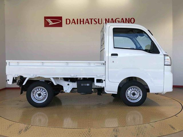 ハイゼットトラックスタンダード４ＷＤ　マニュアルエアコン　パワステ　タイミングチェーン　ラジオデッキ　手動ドアミラー　手動ウィンドウ　衝突被害軽減システム　横滑り防止機能　アイドリングストップ　ＡＢＳ（長野県）の中古車