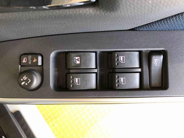 トールカスタムＧ４ＷＤ　両側電動スライドドア　衝突被害軽減システム　横滑り防止機能　オートライト　オートエアコン　プッシュスタート　スマートキー　アイドリングストップ　電動格納ドアミラー　ＡＢＳ（長野県）の中古車