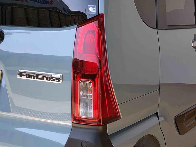 タントファンクロスターボ２ＷＤ　ターボ　シートヒーター　両側電動スライドドア　アイドリングストップ　プッシュスタート　スマートキー　衝突被害軽減システム　横滑り防止機能　オートライト　オートエアコン　ＡＢＳ（長野県）の中古車