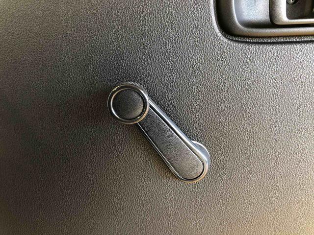 ハイゼットトラックスタンダード 農用スペシャル4WD マニュアルエアコン パワステ オートライト 作業灯 リヤ4枚リーフスプリング スーパーデフロック ラジオデッキ 衝突被害軽減システム 横滑り防止機能 アイドリングストップ ABS(長野県)の中古車