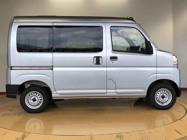 ハイゼットカーゴＤＸ４ＷＤ　ＡＭ／ＦＭラジオ　　マニュアルエアコン　パワーステアリング　パワードアロック　キーレスエントリー　衝突被害軽減システム　横滑り防止機能　アイドリングストップ　オートライト　ＡＢＳ（長野県）の中古車