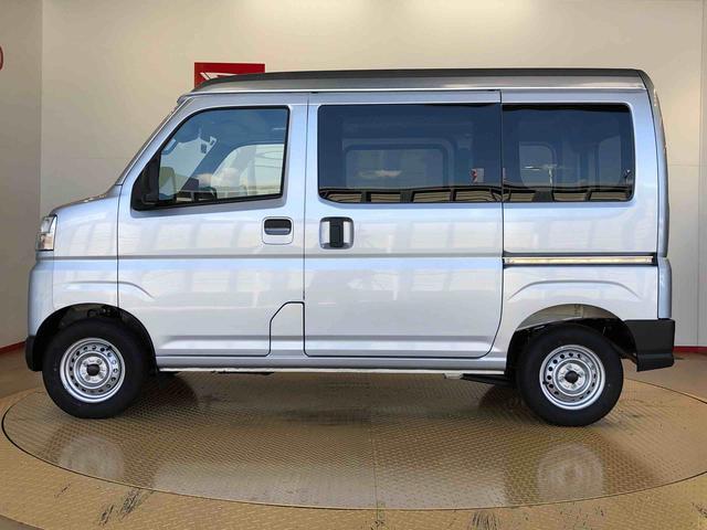 ハイゼットカーゴＤＸ４ＷＤ　ＡＭ／ＦＭラジオ　　マニュアルエアコン　パワーステアリング　パワードアロック　キーレスエントリー　衝突被害軽減システム　横滑り防止機能　アイドリングストップ　オートライト　ＡＢＳ（長野県）の中古車