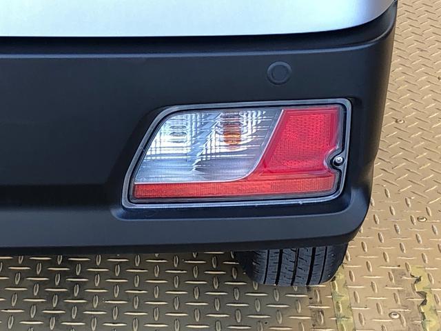 ハイゼットカーゴＤＸ４ＷＤ　ＡＭ／ＦＭラジオ　　マニュアルエアコン　パワーステアリング　パワードアロック　キーレスエントリー　衝突被害軽減システム　横滑り防止機能　アイドリングストップ　オートライト　ＡＢＳ（長野県）の中古車