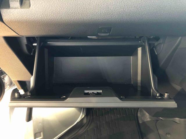 ハイゼットカーゴＤＸ４ＷＤ　ＡＭ／ＦＭラジオ　　マニュアルエアコン　パワーステアリング　パワードアロック　キーレスエントリー　衝突被害軽減システム　横滑り防止機能　アイドリングストップ　オートライト　ＡＢＳ（長野県）の中古車