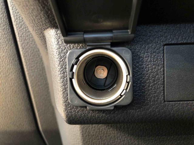 ハイゼットカーゴＤＸ４ＷＤ　ＡＭ／ＦＭラジオ　　マニュアルエアコン　パワーステアリング　パワードアロック　キーレスエントリー　衝突被害軽減システム　横滑り防止機能　アイドリングストップ　オートライト　ＡＢＳ（長野県）の中古車